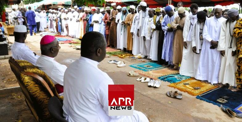 APRNEWS – Burkina Faso : musulmans et chrétiens luttent contre les amalgames APRNEWS – Burkina Faso : musulmans et chrétiens luttent contre les amalgames