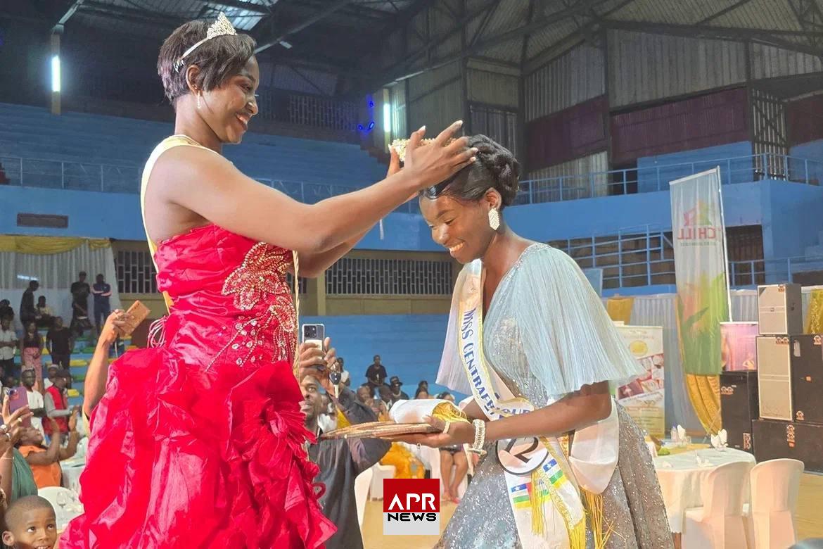 APRNEWS: La République centrafricaine a choisi la plus belle femme du pays APRNEWS: La République centrafricaine a choisi la plus belle femme du pays