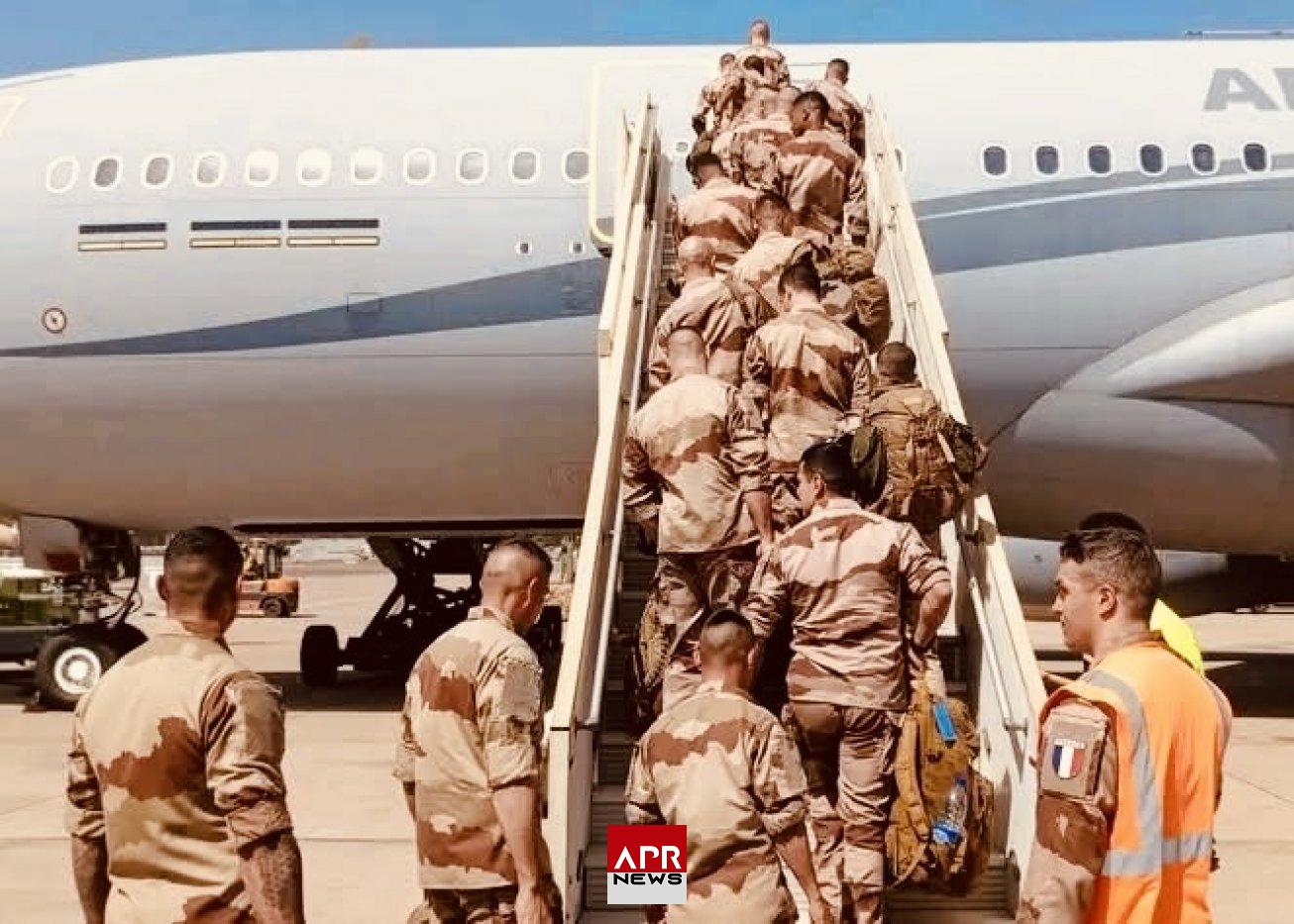 APRNEWS: 120 soldats français ont quitté N’Djamena vendredi APRNEWS: 120 soldats français ont quitté N’Djamena vendredi