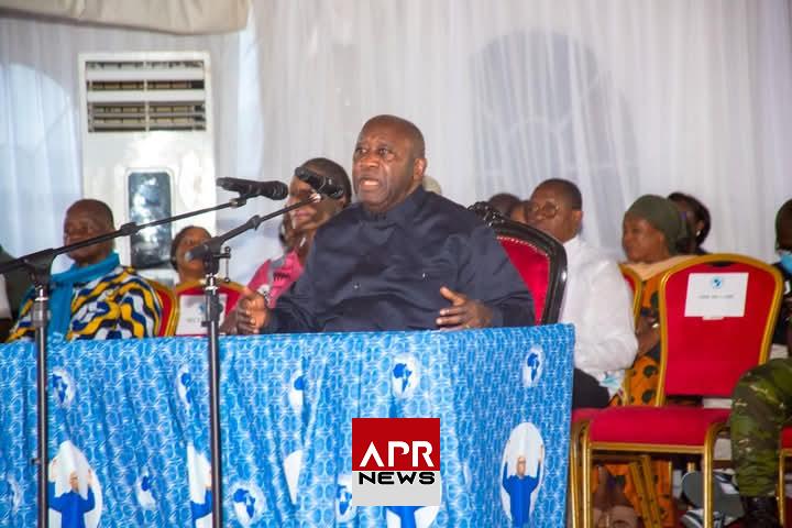 APRNEWS: « Je suis venu. Nous allons reprendre la marche » Laurent Gbagbo APRNEWS: « Je suis venu. Nous allons reprendre la marche » Laurent Gbagbo