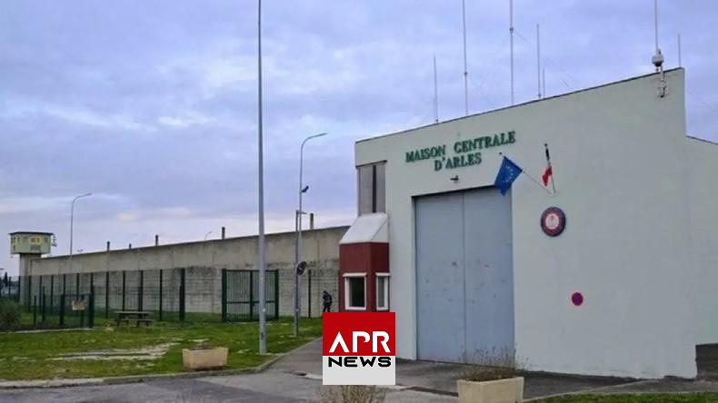 APRNEWS: Prise d’otages en cours à la prison d’Arles – Un détenu armé retient cinq personnes