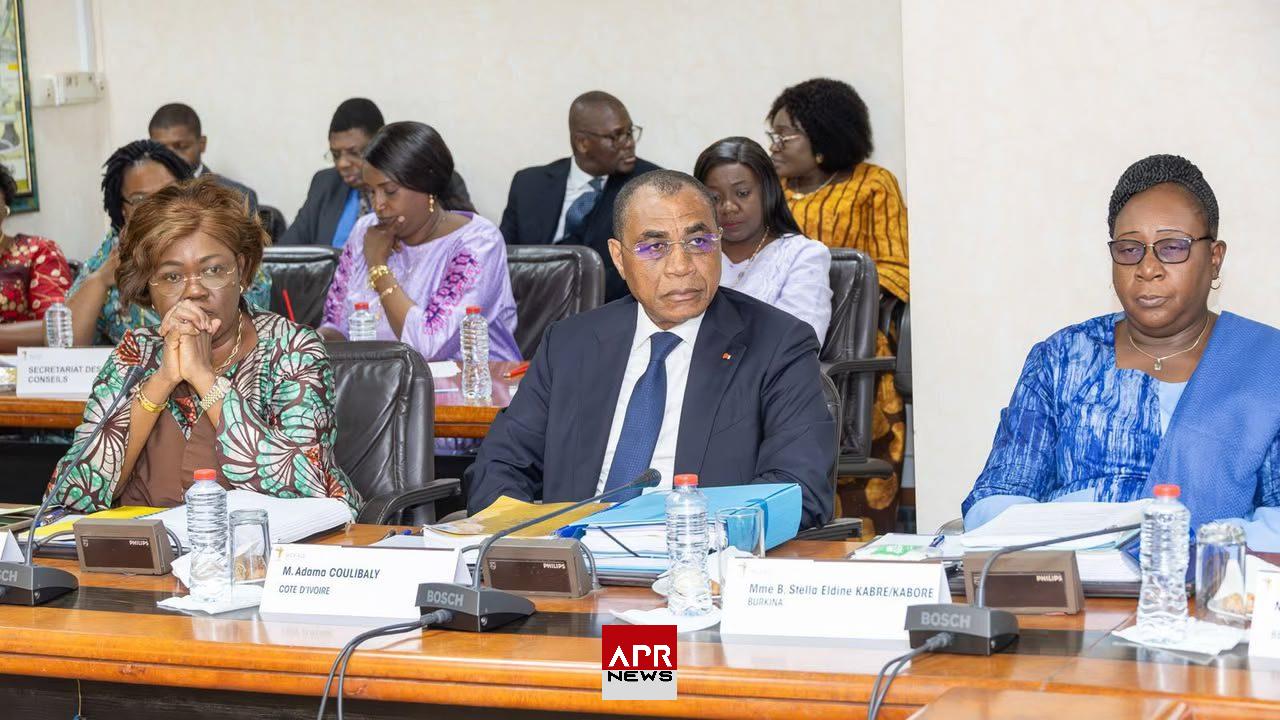 APRNEWS: Cotonou – Les ministres de l’UEMOA examinent la conjoncture économique et les perspectives régionales APRNEWS: Cotonou – Les ministres de l’UEMOA examinent la conjoncture économique et les perspectives régionales